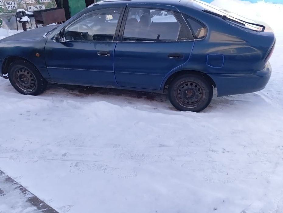 Продам таету королла !