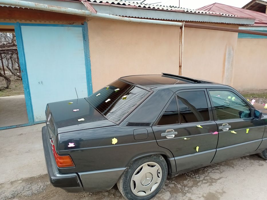 Sotiladi yoki Damas avtomashinasiga almashaman