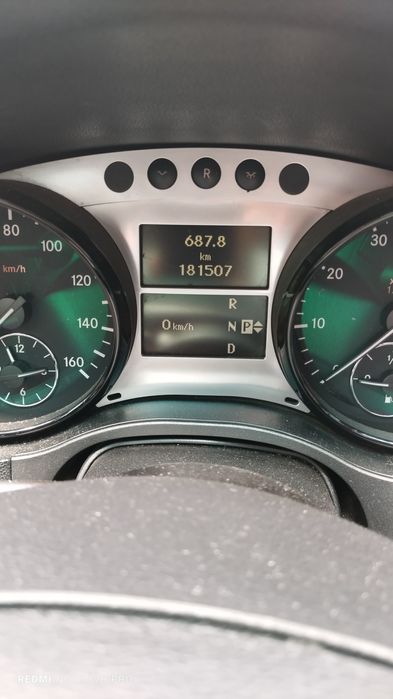 Мерседес ML164 сотилади.