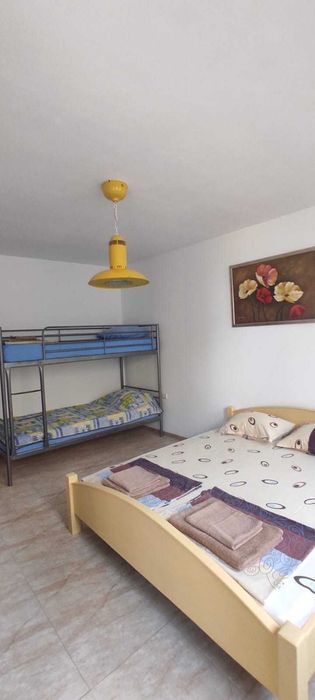 Дава се под наем Едностаен апартамент в Приморско - 33 кв.м за 178.5 € - Снимка #2