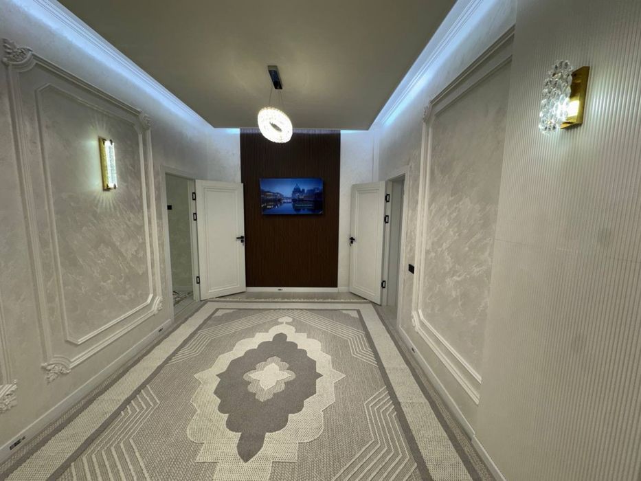 Gagarin kuchada 4 xona 4 etajda ajoyip kvartira sotiladi