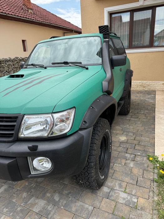 Nissan Patrol Nissan Patrol 3.0 zdi Autoutilitara 4 locuri !