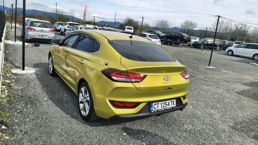 Hyundai i30 Fastback