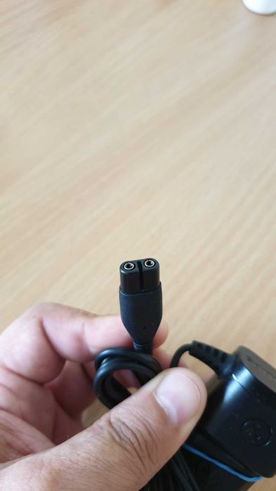 Incarcator Philips One blade SSW-2564EU A00390 4,3V 70mAh 2W Nou!