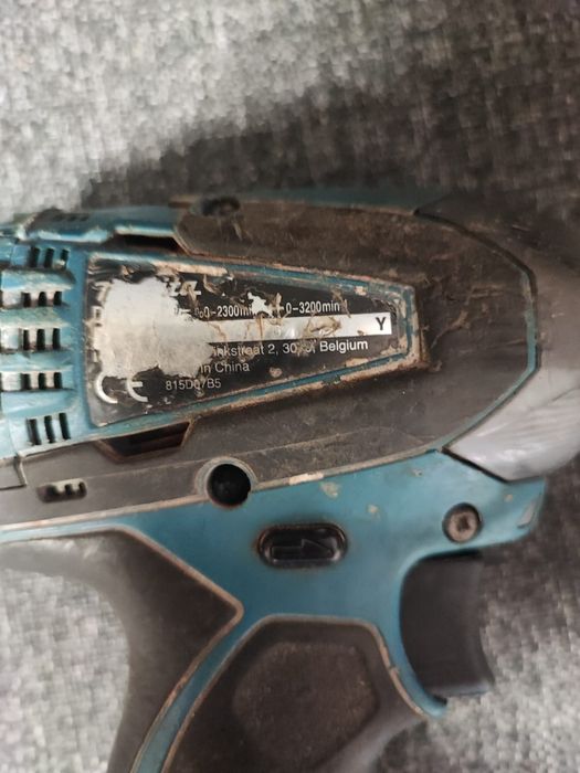 Makita impact cu acumulator. DEFECT