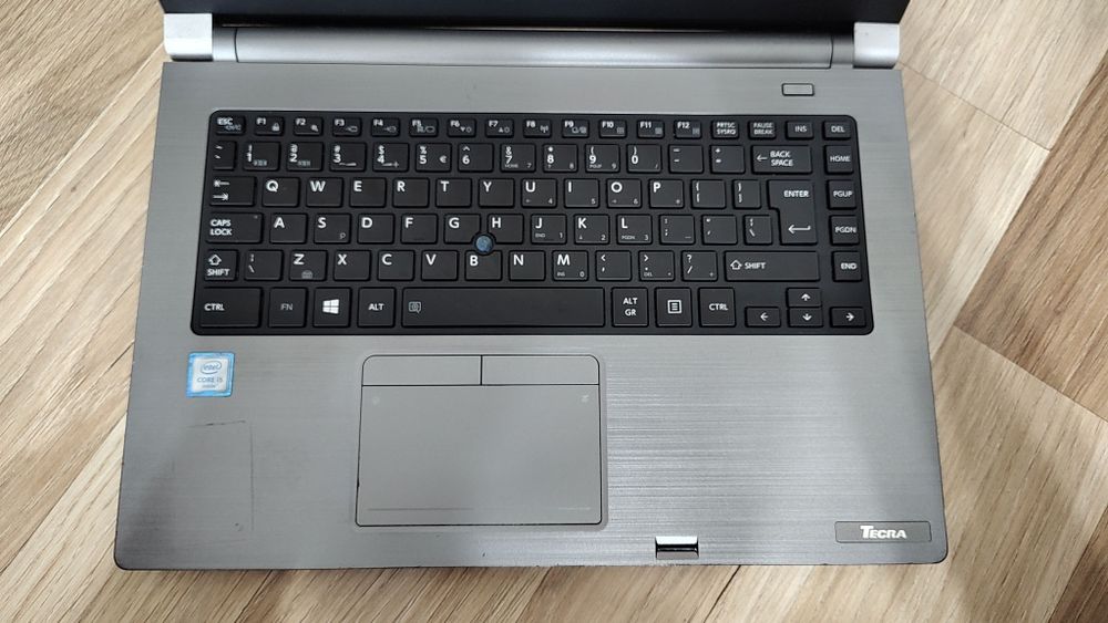 Laptop Toshiba i5 6200U defect