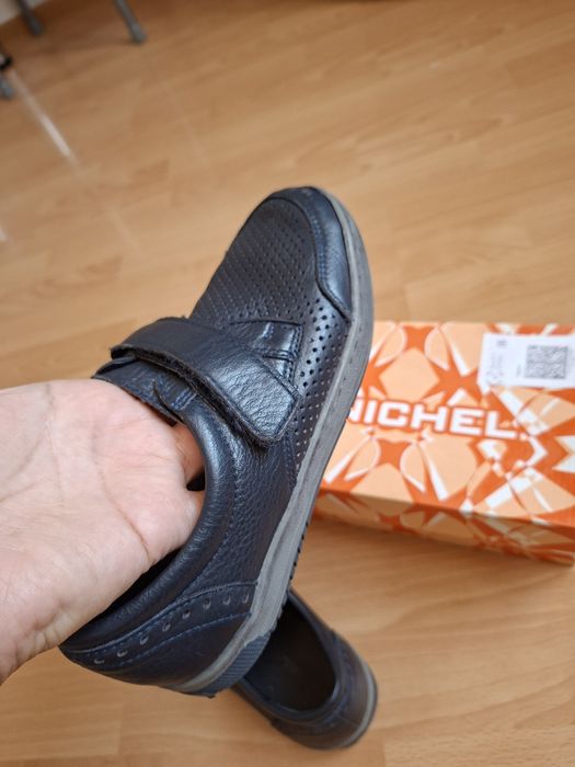 Туфли мокасины на мальчика 33 р