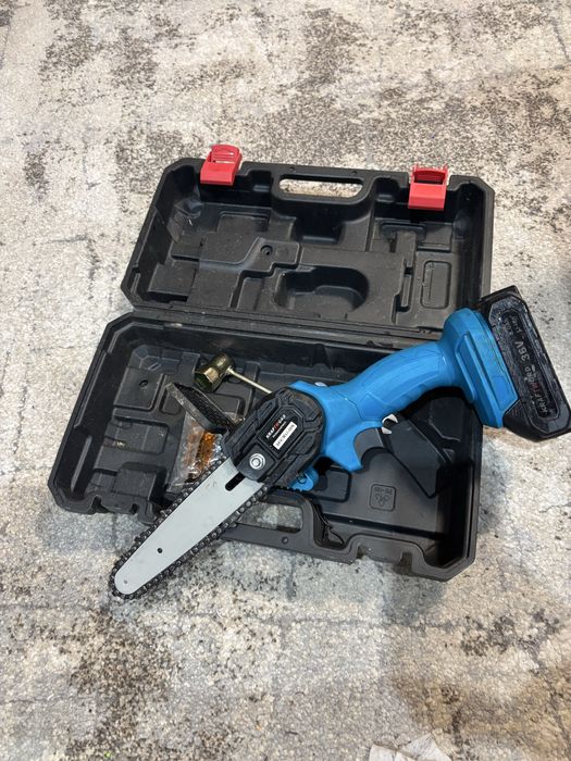 Електрически трион