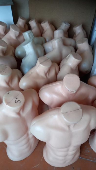 Продам манекены