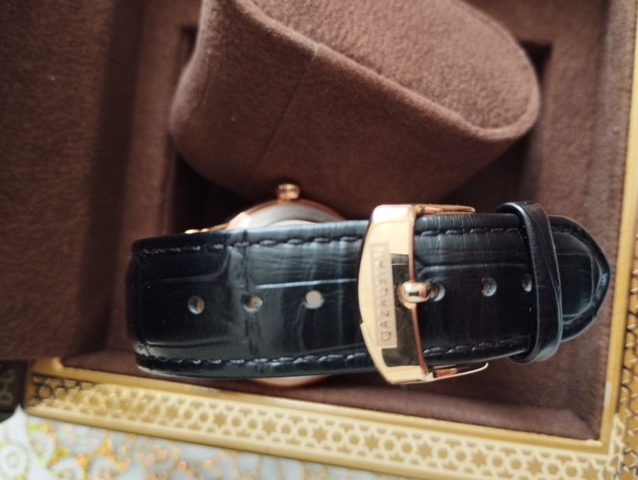 Наручные мужские часы