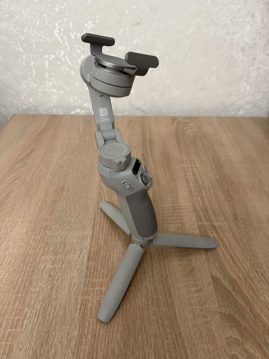 DJI osmo стабилизатор для телефона