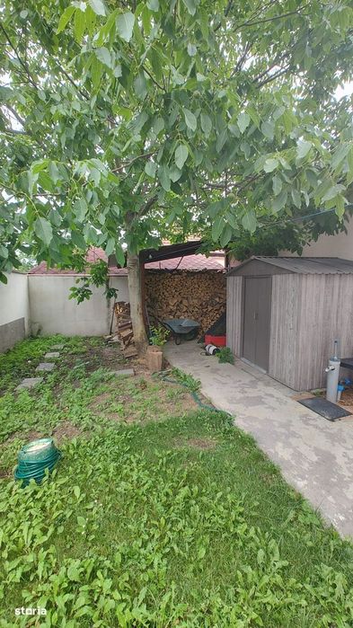 De vanzare casa,zona Ceangai