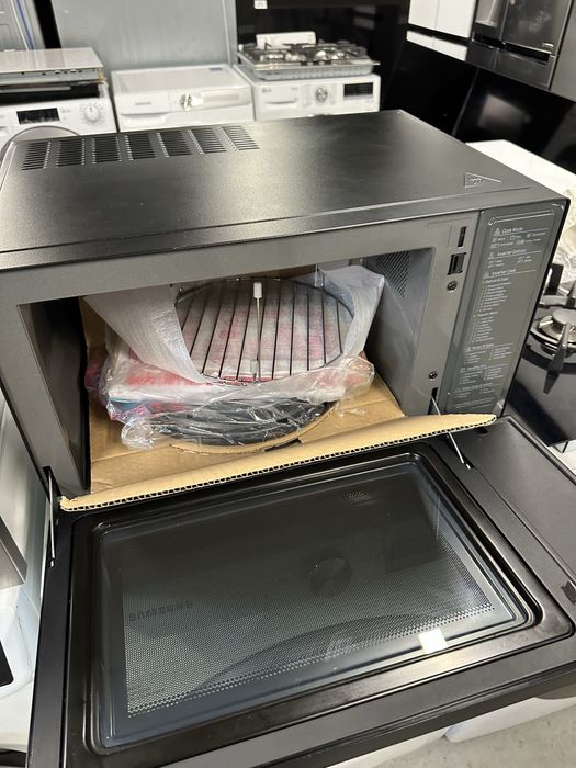 Cuptor cu microunde combinat LG MJ3965BPS