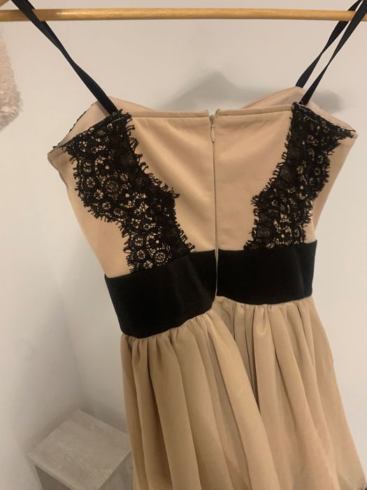 Rochie banchet, culoare bej
