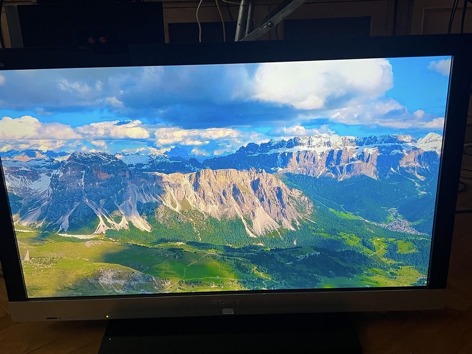 Телевизор Sony KDL-32EX717