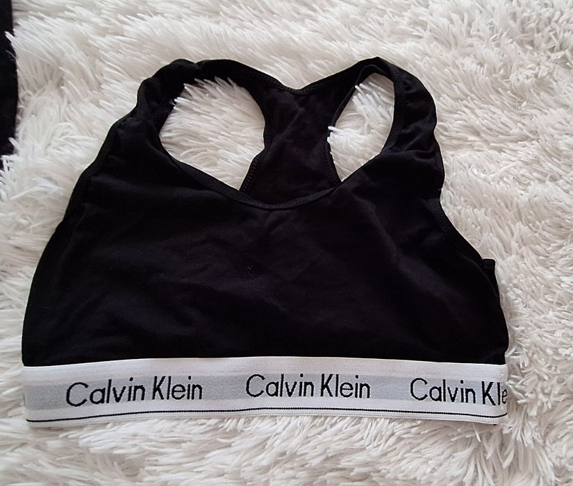 Set Calvin Klein Nou (bustiera+ pantaloni)