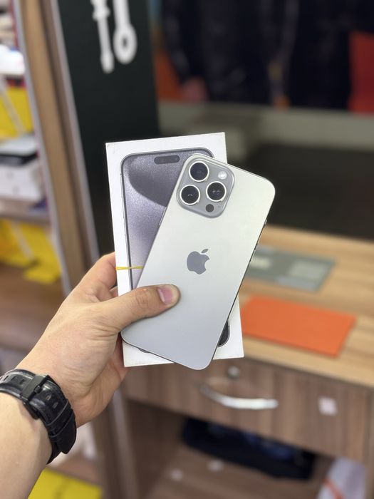 iPhone 15 Pro Max / 256Gb / 91% / без ремонта