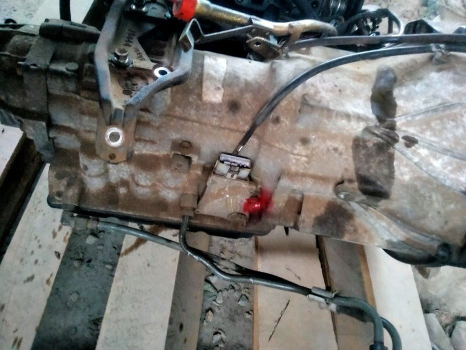 Коропка автомат таёота люсида