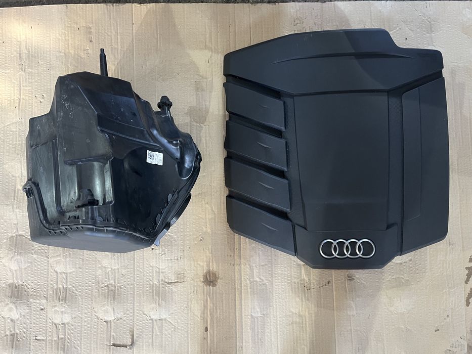 Carcasa filtru aer / Capac motor Audi A6 4K A4 8W