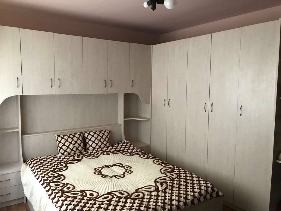 Apartament 3 camere parter zona Rogerius Aluminei