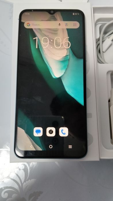 Продам смартфон Vivo Y15s