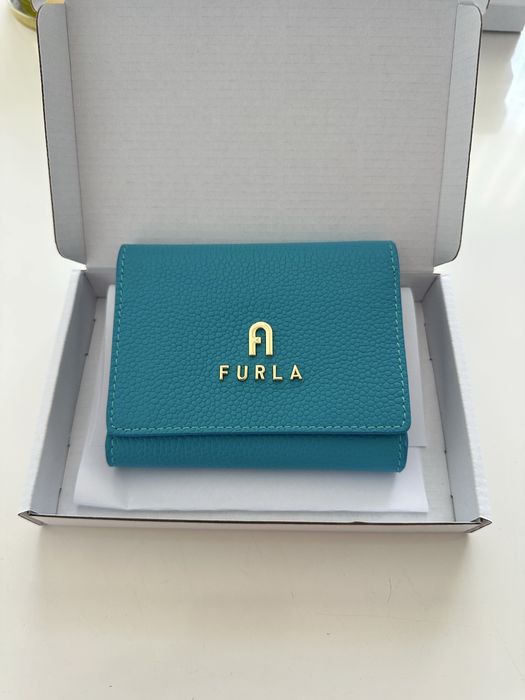 Дамски портмонета FURLA. Различни видове