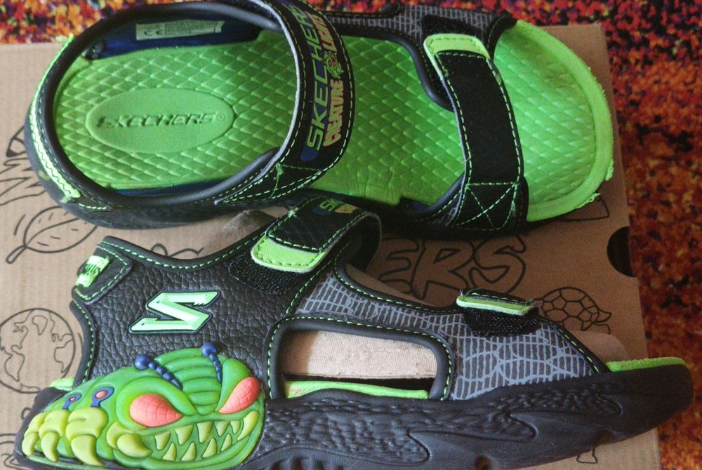 Skechers sandale pentru băieți din piele ecologică