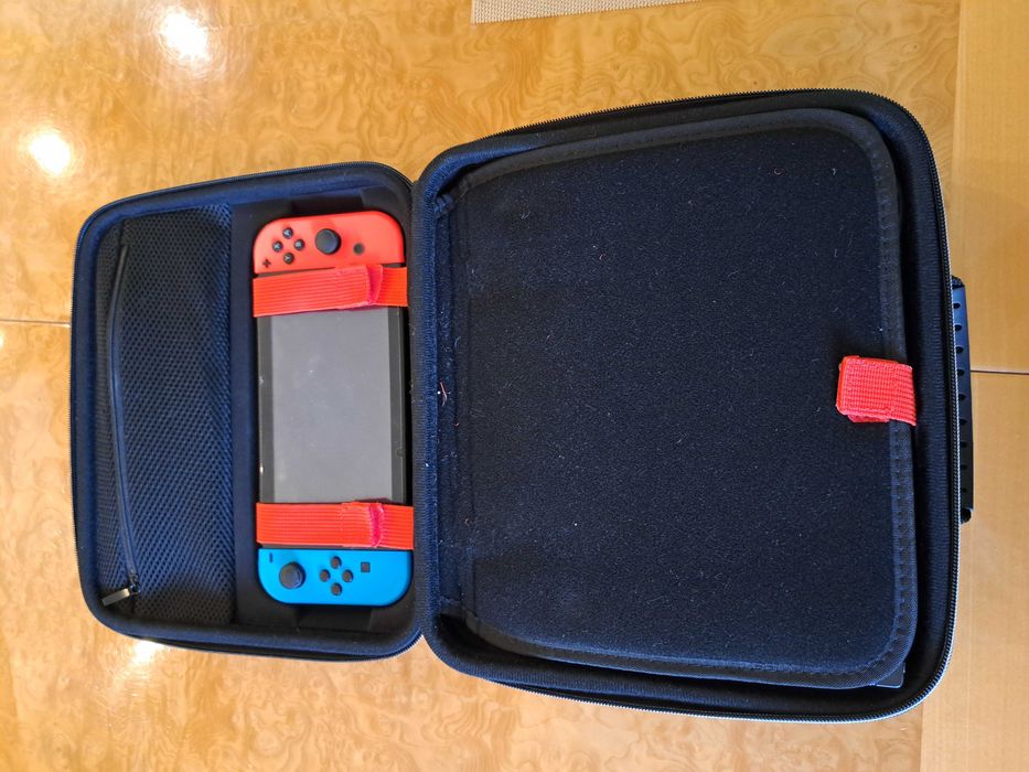 Nintendo Switch с куфарче