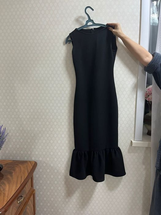 Продам коктейльные платья