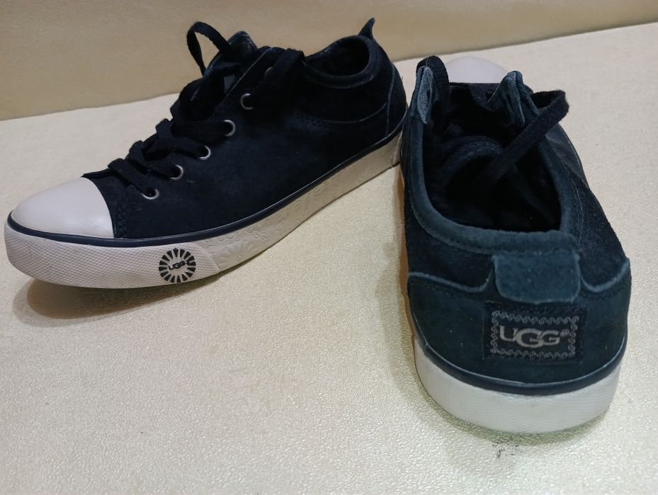 UGG кецове кожа N38- 25 лв
