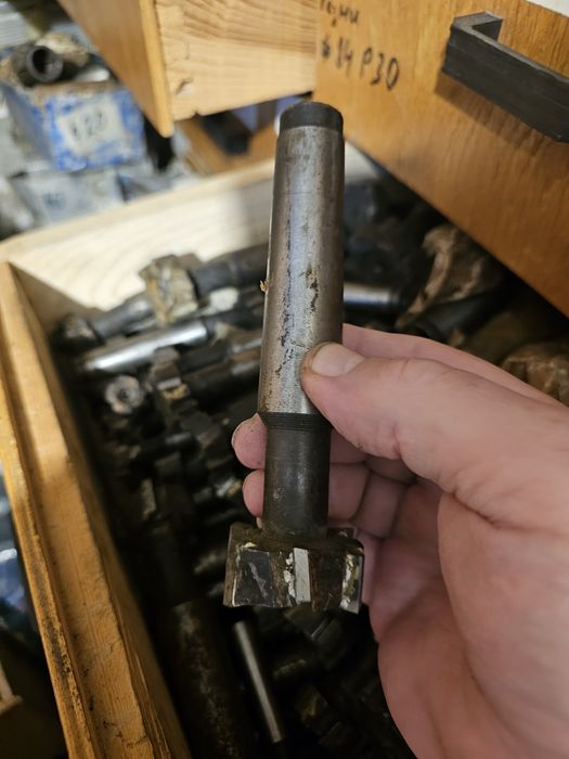 Т образни фрези със запоени твърдосплавни пластини