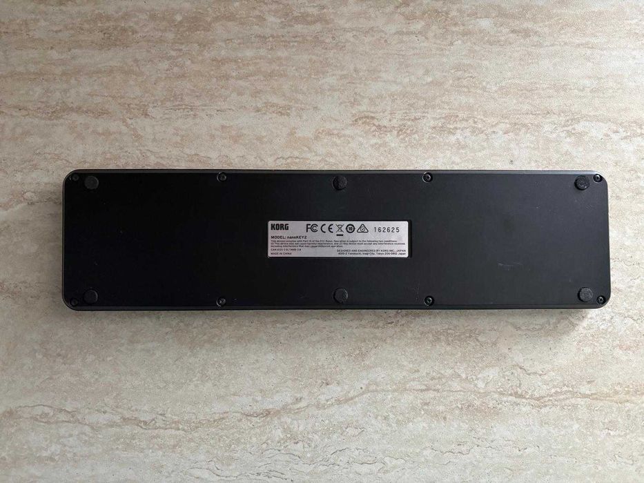 Controler MIDI Korg nanoKey 2