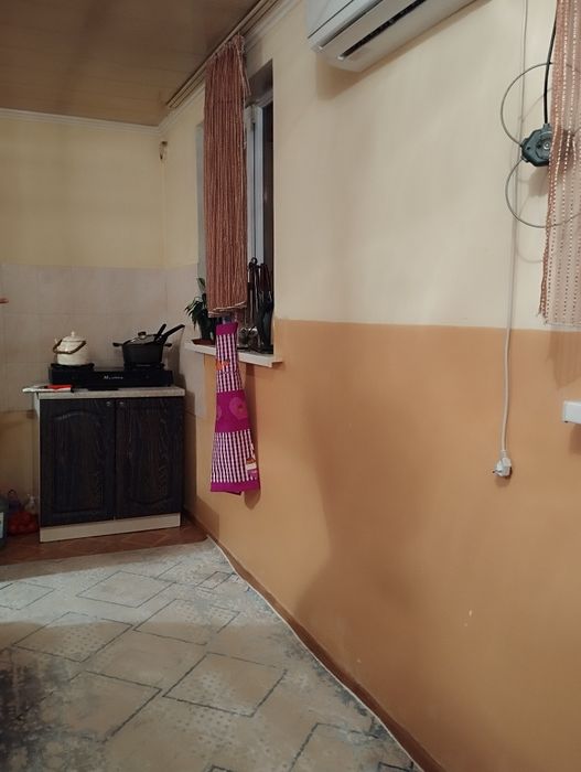 Үй сатылады. Тез арада.