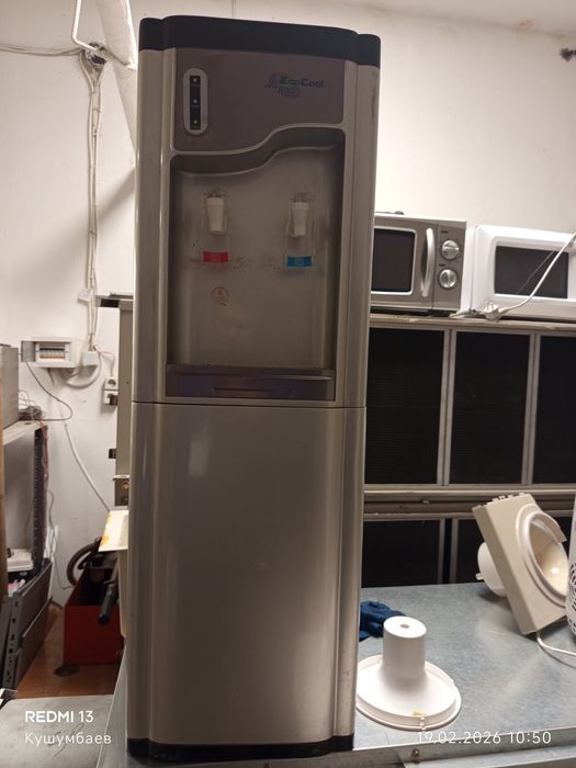 Продам кулер для воды