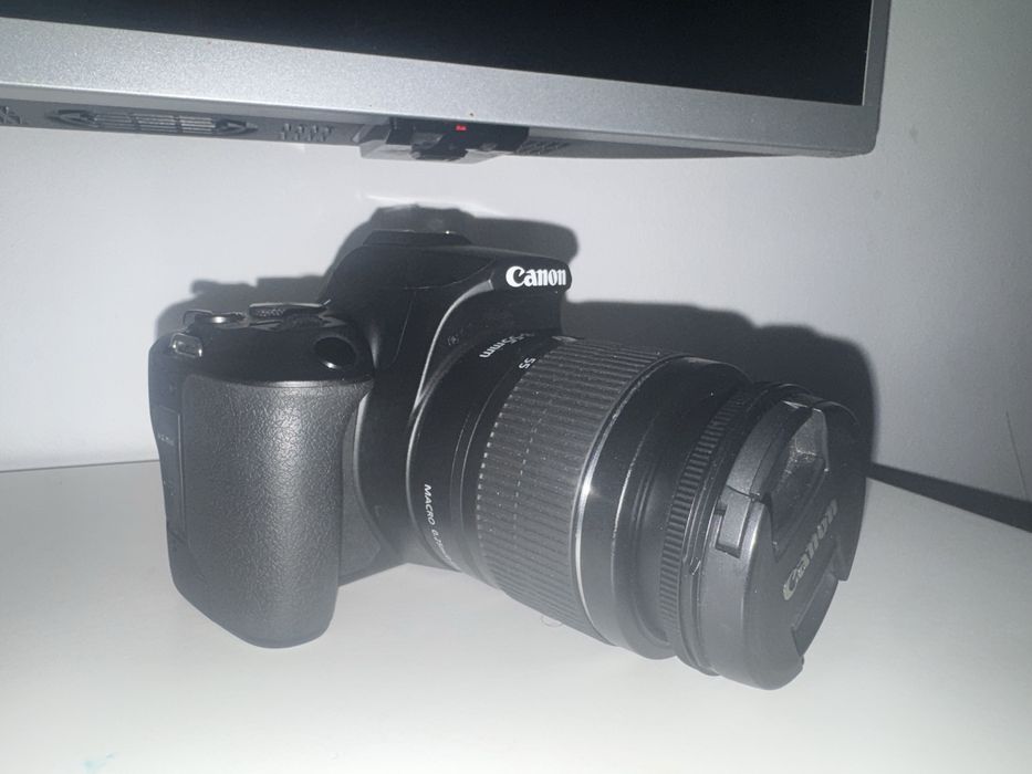 Canon EOS 250D  +accesori