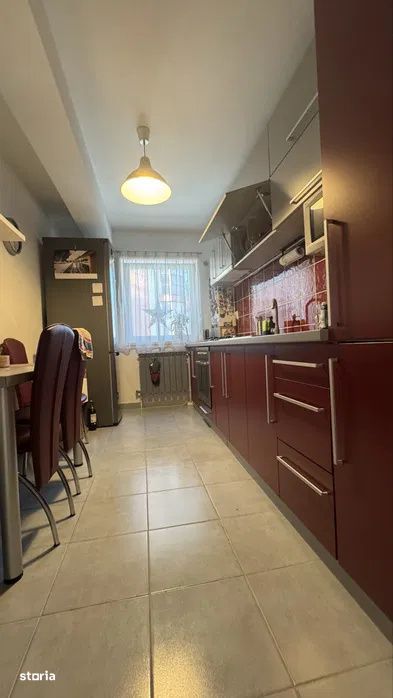 Apartament cu 2 camere, decomandat, 54 mp, zona LIDL — fotografia 3