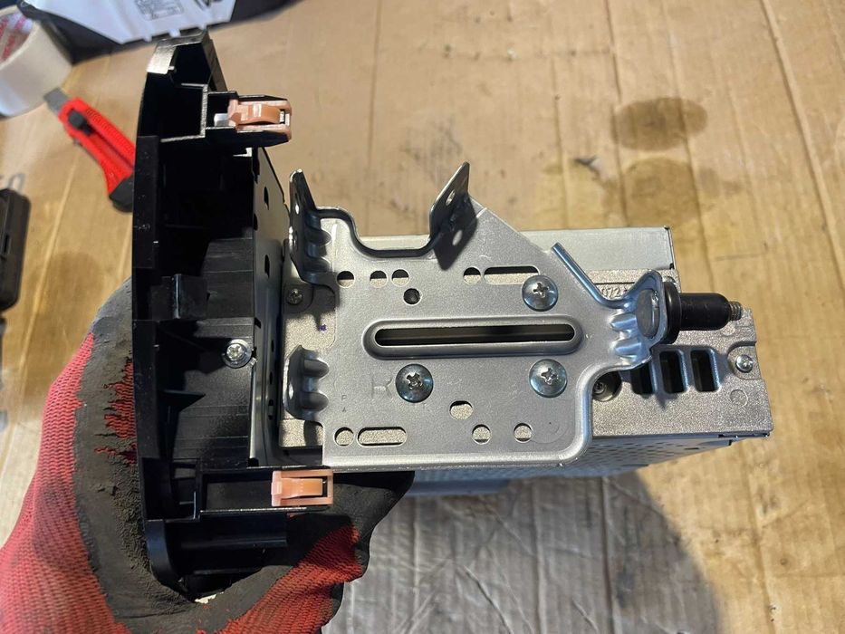 Радио CD MP3 bluetooth 39101-61mb0 SUZUKI SX4 S-Cross JY 2018 998ccm