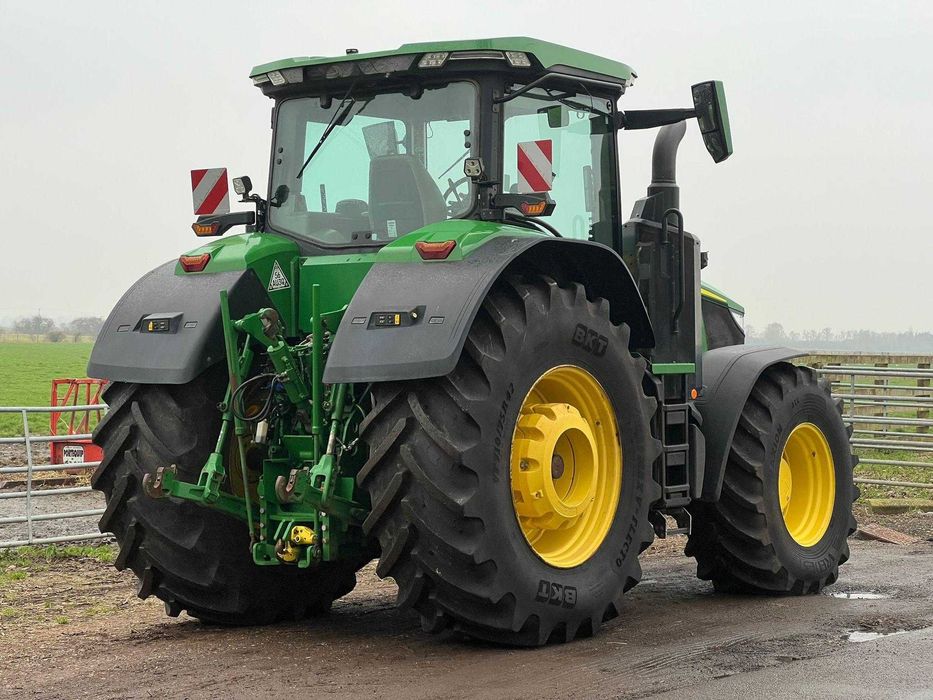 John Deere 7R310 E23