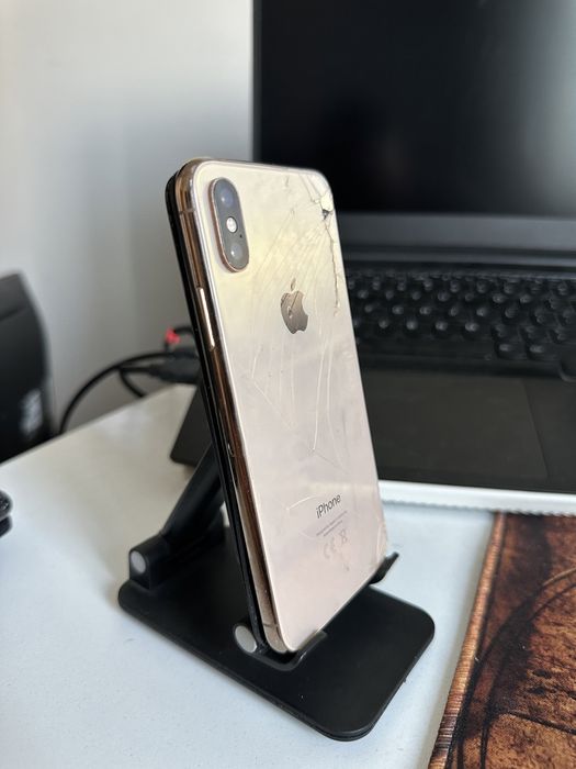 iPhone XS - Defect / Pentru piese sau reparat (baterie si display)