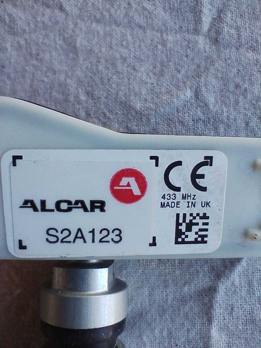 Винтили датчици за Нисан