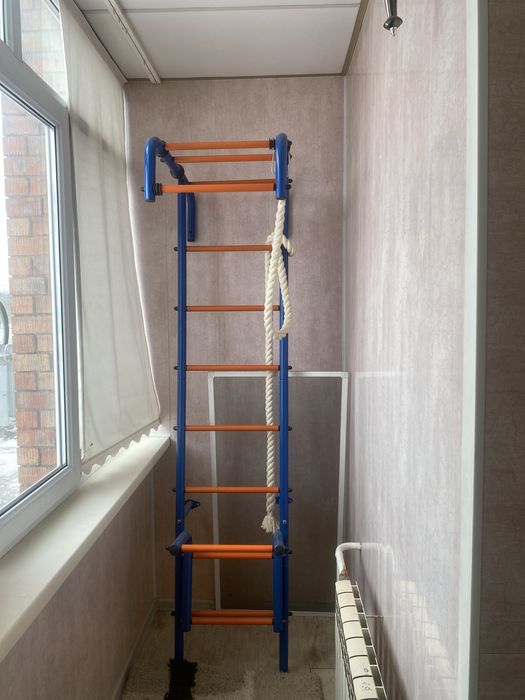 Шведская стенка турник