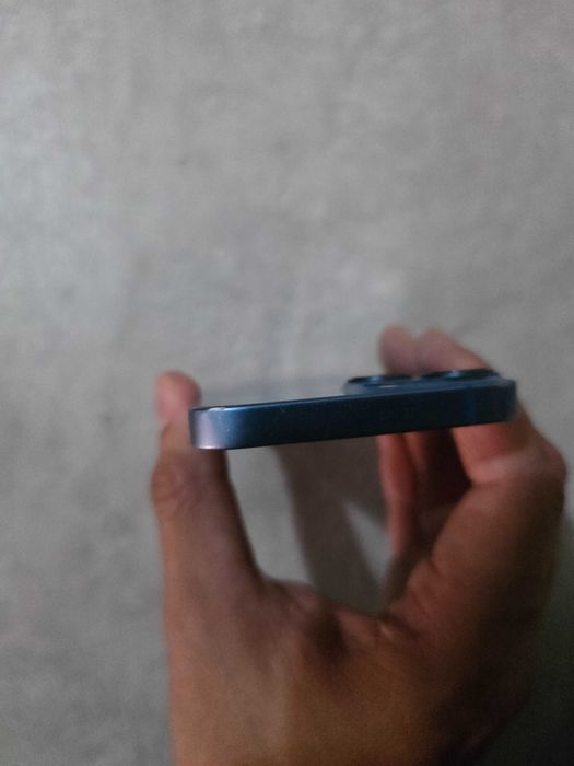 IPhone 13 mini продам айфон
