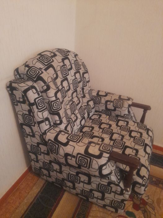 Диван сатылады бу