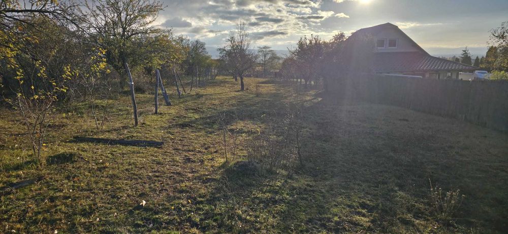 Teren extravilan 1450 m2  Valea Crișului spre Călnic