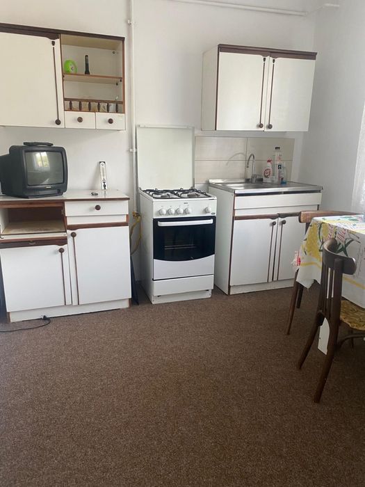 Casa decomandata si spatioasa