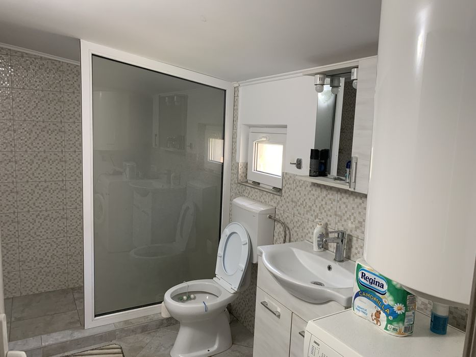 Casa caramida si teren E85, la 5 min de Focsani, Garoafa,jud. Vrancea