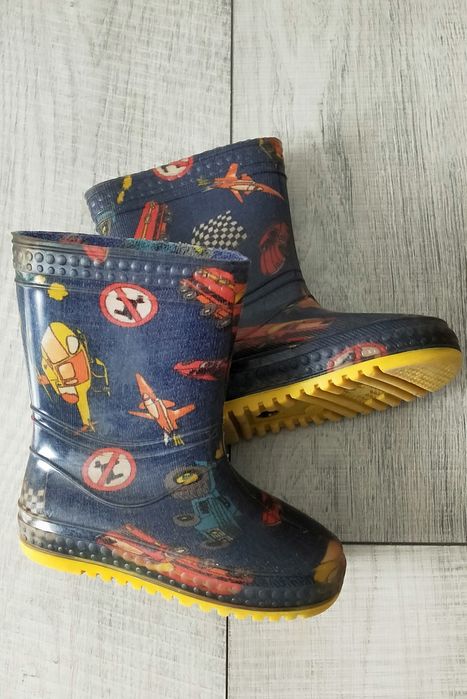 Резиновые сапоги