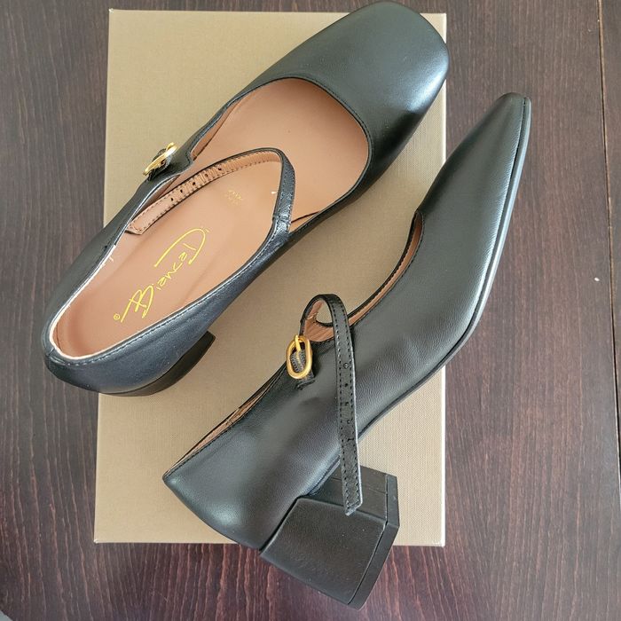 Дамски кожени обувки марка Bianki.