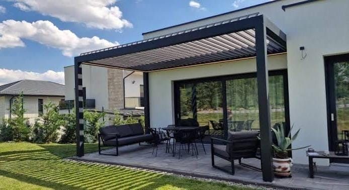 contecții metalice Porți Gardurı Balustrade hale Ivetalice