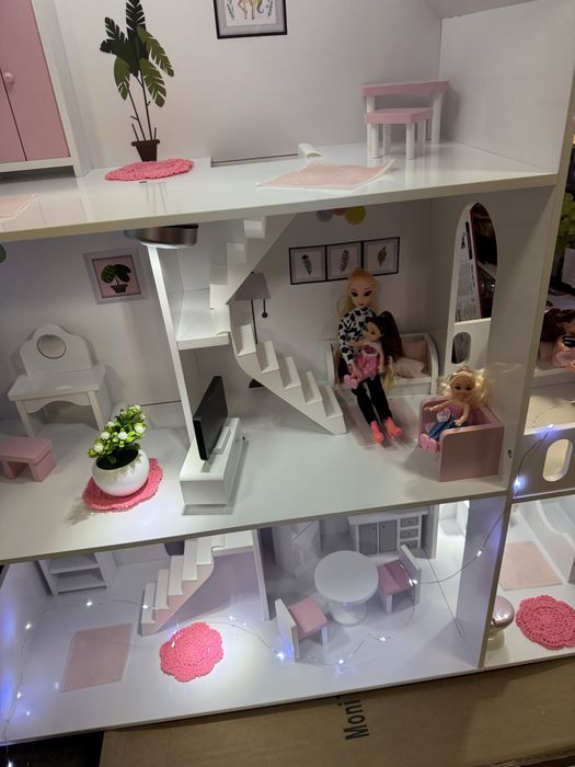 120см ЛЕД осветление голяма дървена къща за Барби с много аксесоари